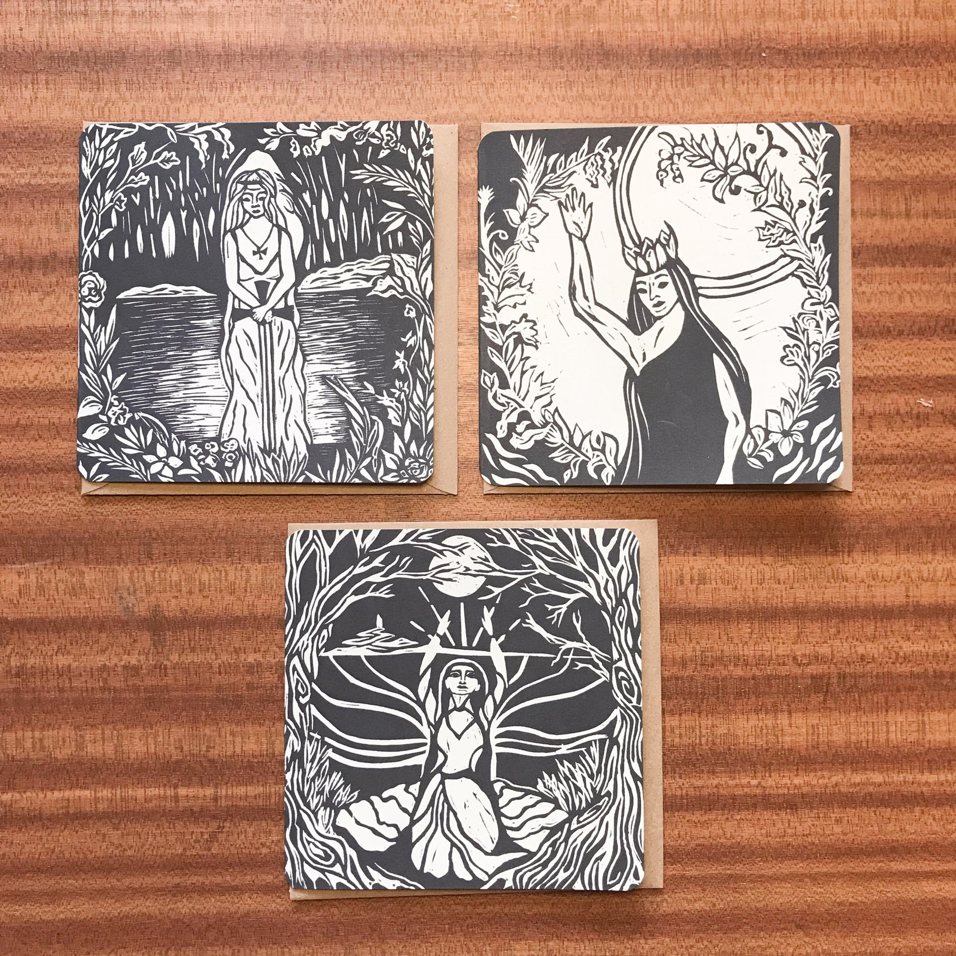 QUEEN ELPHAME | Greeting card | Linocut design image 4