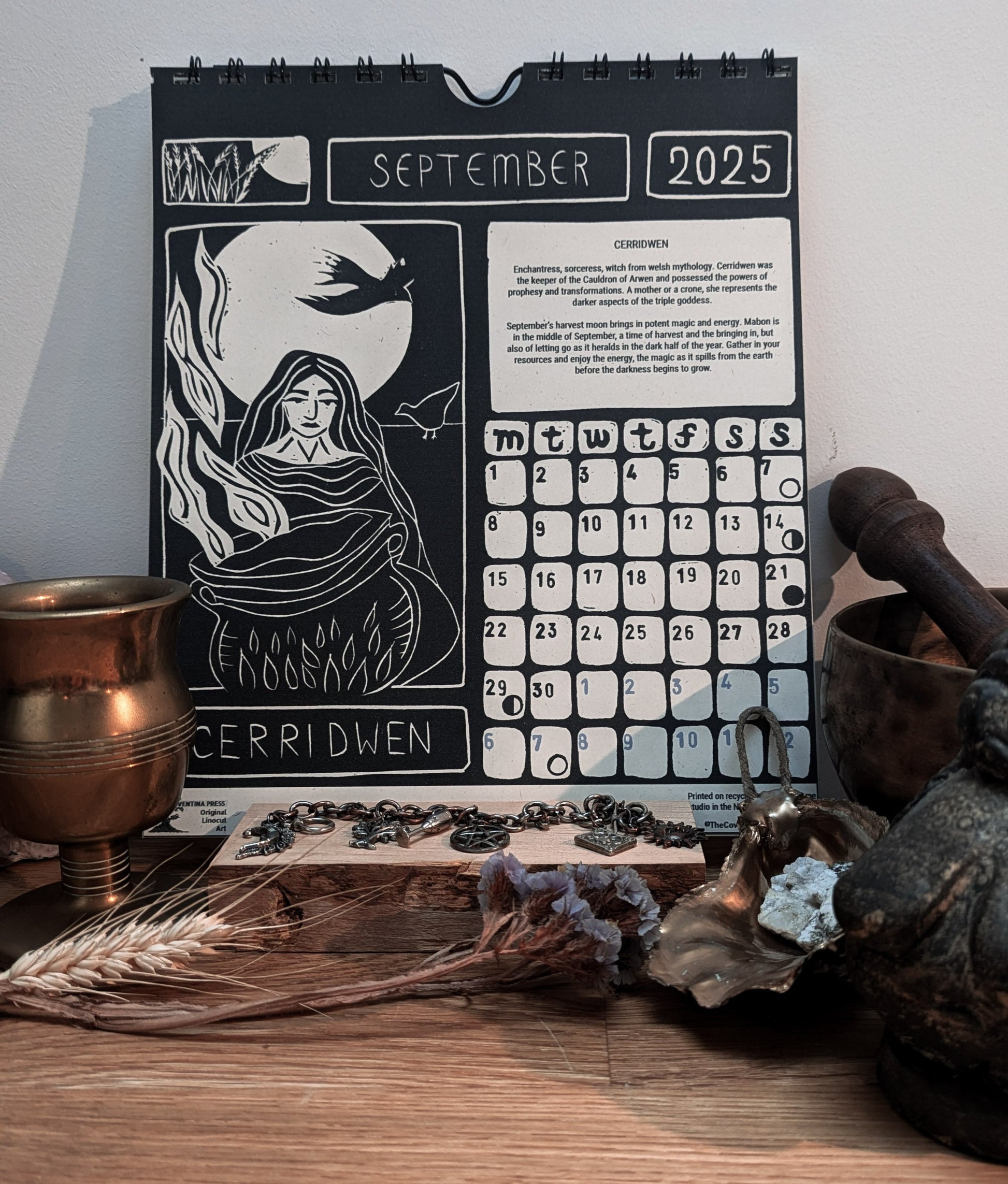 a 2025 calendar sacred witches september page